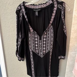 I.N.C. Black & Pink Embroidered Top Blouse Ladies Size Medium